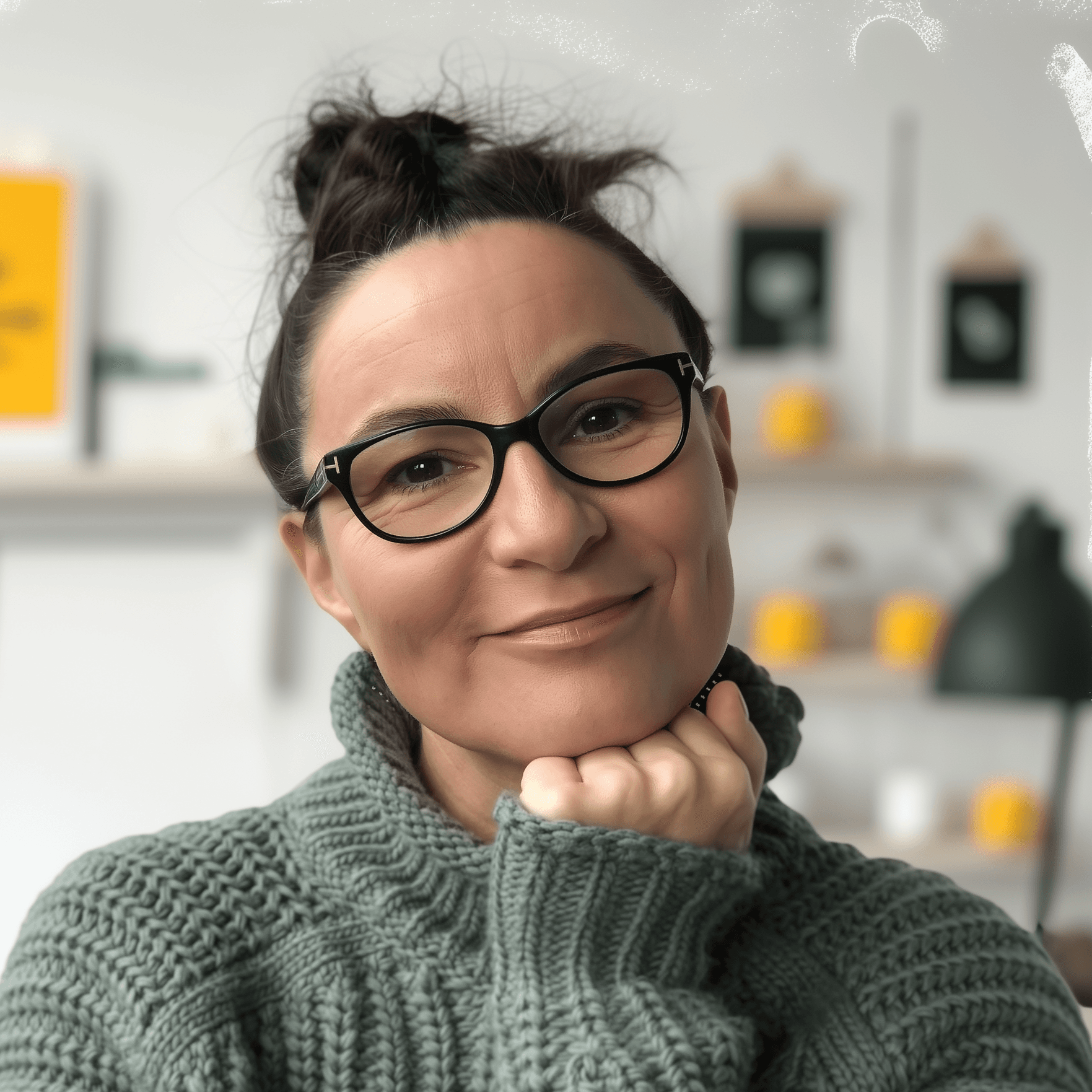 Egy fotó Mudra Móniról